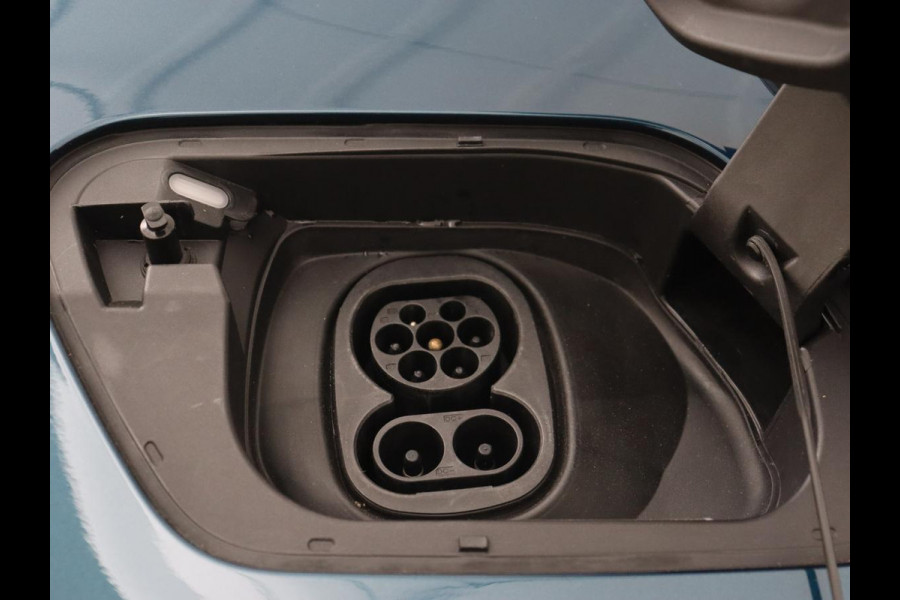 CUPRA Born Performance One 62 kWh | Stoel & stuurverwarming | Massage | Camera | Adaptive cruise | Carplay | Keyless | Navigatie CUPRA Born Performance One 62 kWh | Stoel & stuurverwarming | Massage | Camera | Adaptive cruise | Carplay | Keyless | Navigatie