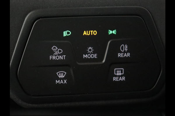 CUPRA Born Performance One 62 kWh | Stoel & stuurverwarming | Massage | Camera | Adaptive cruise | Carplay | Keyless | Navigatie CUPRA Born Performance One 62 kWh | Stoel & stuurverwarming | Massage | Camera | Adaptive cruise | Carplay | Keyless | Navigatie