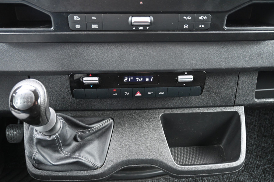 Mercedes-Benz Sprinter 317 CDI L2H2 360 Graden camera, Geveerde stoel, Navigatie Mercedes-Benz Sprinter 317 CDI L2H2 360 Graden camera, Geveerde stoel, Navigatie