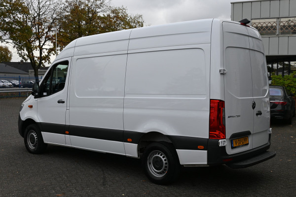 Mercedes-Benz Sprinter 317 CDI L2H2 360 Graden camera, Geveerde stoel, Navigatie Mercedes-Benz Sprinter 317 CDI L2H2 360 Graden camera, Geveerde stoel, Navigatie