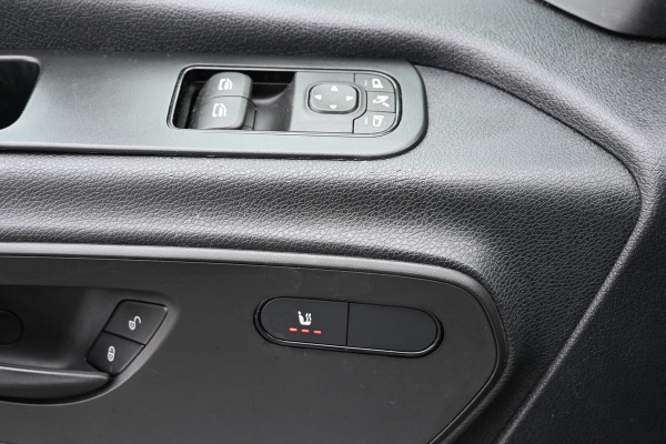 Mercedes-Benz Sprinter 317 CDI L2H2 360 Graden camera, Geveerde stoel, Navigatie Mercedes-Benz Sprinter 317 CDI L2H2 360 Graden camera, Geveerde stoel, Navigatie