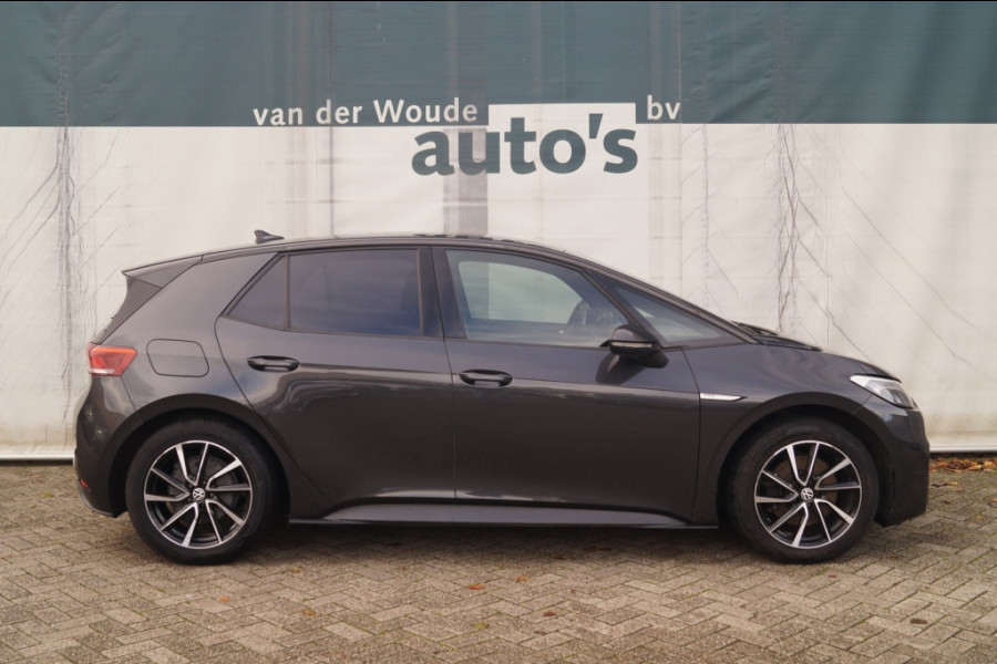 Volkswagen ID.3 Life 58kWh -NAVI-ECC-PDC- Volkswagen ID.3 Life 58kWh -NAVI-ECC-PDC-