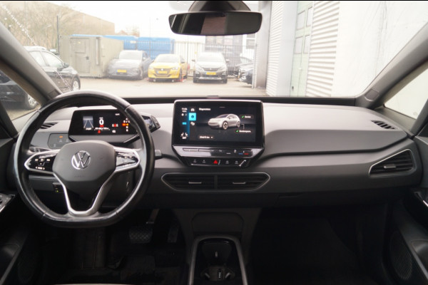 Volkswagen ID.3 Life 58kWh -NAVI-ECC-PDC- Volkswagen ID.3 Life 58kWh -NAVI-ECC-PDC-