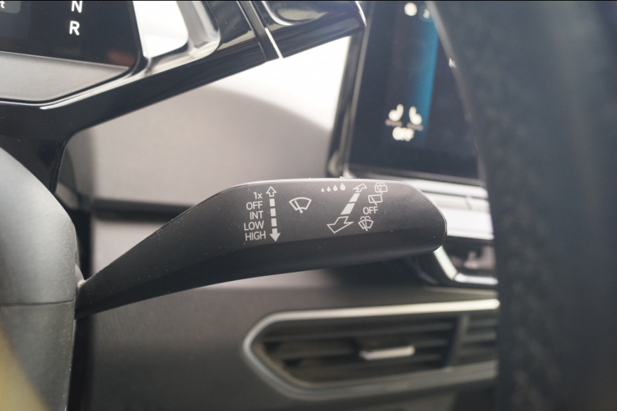 Volkswagen ID.3 Life 58kWh -NAVI-ECC-PDC- Volkswagen ID.3 Life 58kWh -NAVI-ECC-PDC-