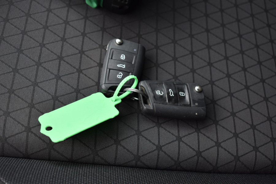 Volkswagen T-Cross 1.0 TSI Life Automaat Keyless/apple carplay/Stoelverwarming rijklaarprijs