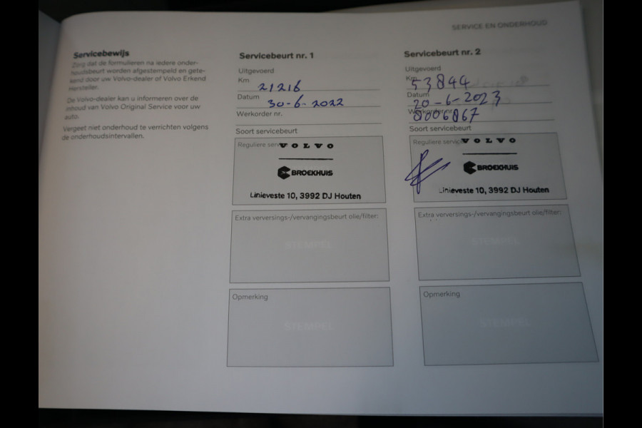 Volvo XC60 2.0 B5 250 PK Momentum Exclusive / Panoramadak Volvo XC60 2.0 B5 250 PK Momentum Exclusive / Panoramadak