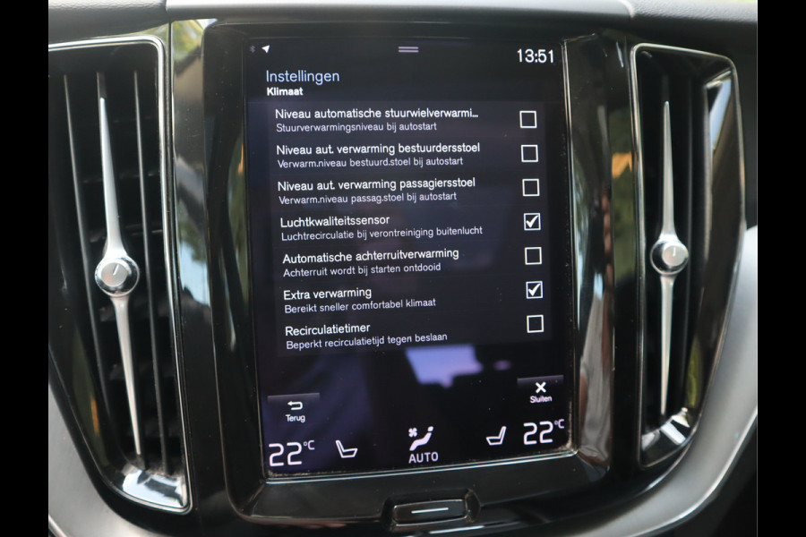 Volvo XC60 2.0 B5 250 PK Momentum Exclusive / Panoramadak Volvo XC60 2.0 B5 250 PK Momentum Exclusive / Panoramadak