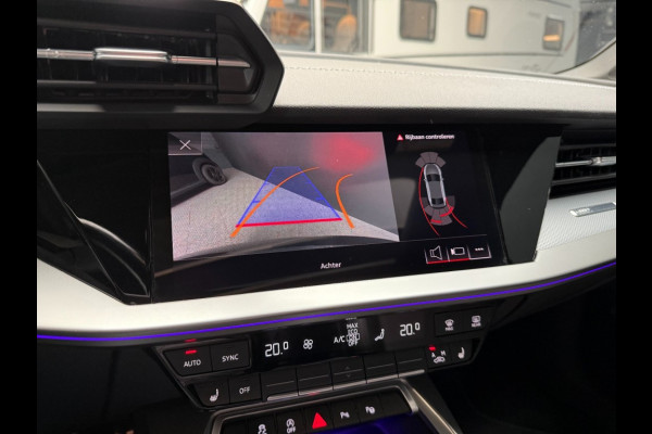 Audi A3 Sedan 1.5 Tfsi Aut 2xS line panorama/19 inch/camera/navi Audi A3 Sedan 1.5 Tfsi Aut 2xS line panorama/19 inch/camera/navi