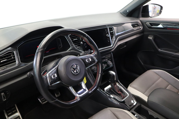 Volkswagen T-Roc 1.5 TSI Sport ACC PDC Navi Panoramadak Leder Automaat 150PK! Volkswagen T-Roc 1.5 TSI Sport ACC PDC Navi Panoramadak Leder Automaat 150PK!