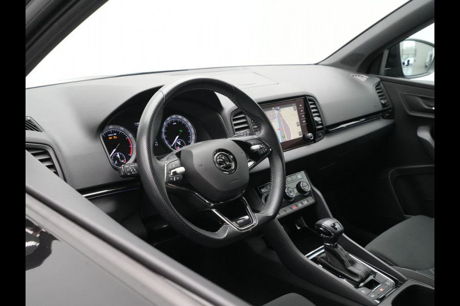 Škoda Karoq 1.5 TSI 150pk DSG Sportline Business Navigatie 19"velgen Camera Keyless 286