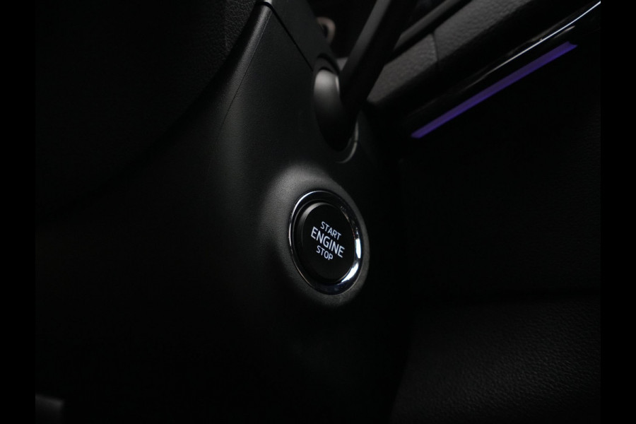 Škoda Karoq 1.5 TSI 150pk DSG Sportline Business Navigatie 19"velgen Camera Keyless 286