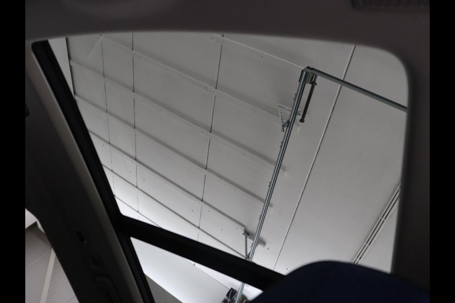 Lynk & Co 01 1.5 Plug In | Panoramadak | Infinity by Harman | Camera | Adaptive cruise | Stoelverwarming | Carplay | Memory | Full LED Lynk & Co 01 1.5 Plug In | Panoramadak | Infinity by Harman | Camera | Adaptive cruise | Stoelverwarming | Carplay | Memory | Full LED