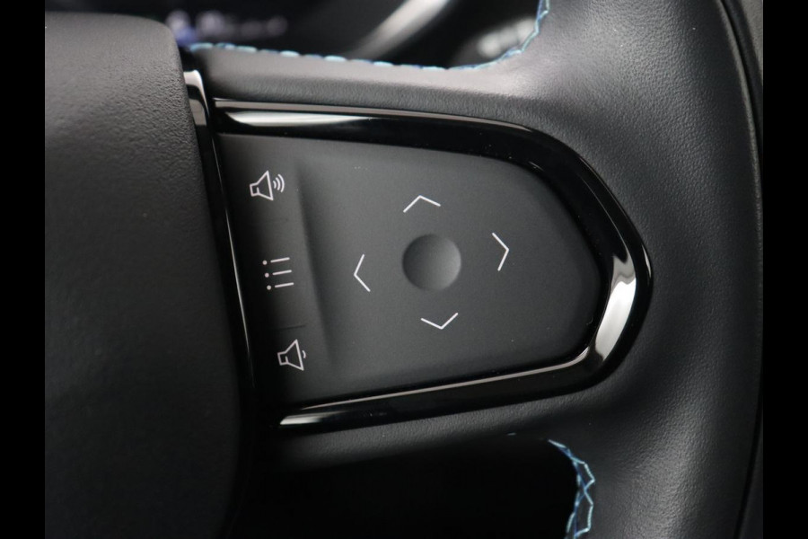 Lynk & Co 01 1.5 Plug In | Panoramadak | Infinity by Harman | Camera | Adaptive cruise | Stoelverwarming | Carplay | Memory | Full LED Lynk & Co 01 1.5 Plug In | Panoramadak | Infinity by Harman | Camera | Adaptive cruise | Stoelverwarming | Carplay | Memory | Full LED