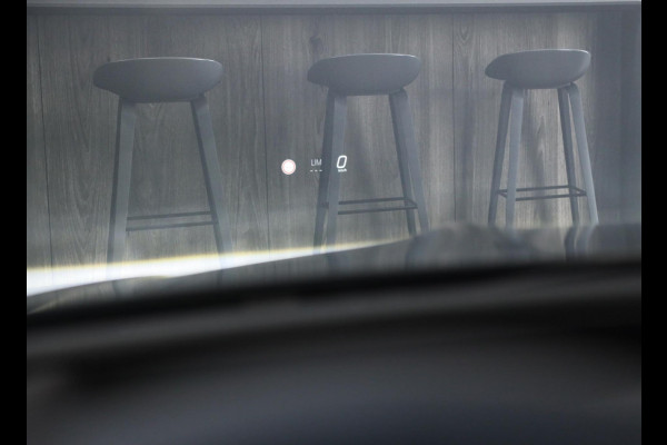 Mercedes-Benz CLE Coupé 300 e AMG Line / Head Up / 360 Camera / Acc / Lane Assist / BURMESTER / Elek Stoelen / Memory / Pano / 20 Mercedes-Benz CLE Coupé 300 e AMG Line / Head Up / 360 Camera / Acc / Lane Assist / BURMESTER / Elek Stoelen / Memory / Pano / 20