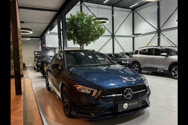 Mercedes-Benz A-Klasse 200 AMG Line Edition Garantie Pano Ambient Night Camera StoelVW Carplay Cruise Clima Navi PDC Led Rijklaar