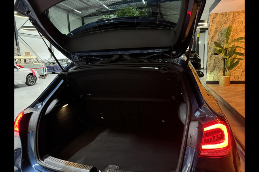 Mercedes-Benz A-Klasse 200 AMG Line Edition Garantie Pano Ambient Night Camera StoelVW Carplay Cruise Clima Navi PDC Led Rijklaar