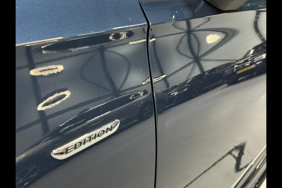 Mercedes-Benz A-Klasse 200 AMG Line Edition Garantie Pano Ambient Night Camera StoelVW Carplay Cruise Clima Navi PDC Led Rijklaar