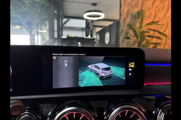 Mercedes-Benz A-Klasse 200 AMG Line Edition Garantie Pano Ambient Night Camera StoelVW Carplay Cruise Clima Navi PDC Led Rijklaar