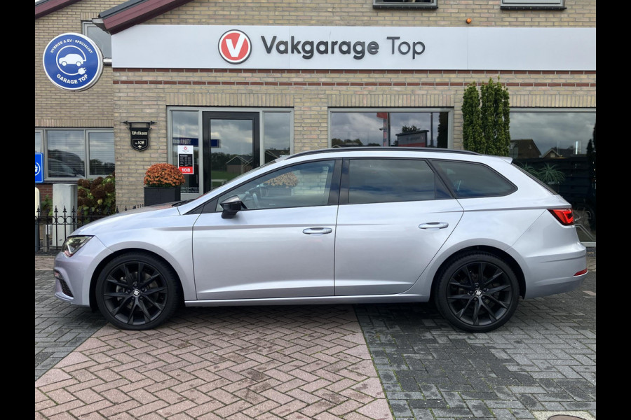Seat León ST 1.5 TSI FR Ultimate Edition Black Sky | Trekhaak | Camera | NAP Seat León ST 1.5 TSI FR Ultimate Edition Black Sky | Trekhaak | Camera | NAP
