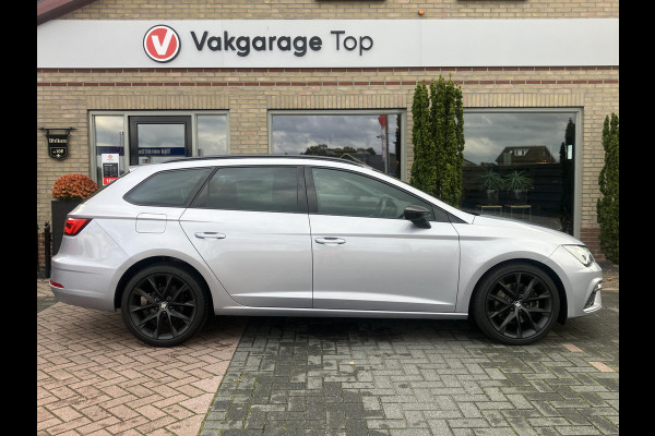 Seat León ST 1.5 TSI FR Ultimate Edition Black Sky | Trekhaak | Camera | NAP Seat León ST 1.5 TSI FR Ultimate Edition Black Sky | Trekhaak | Camera | NAP
