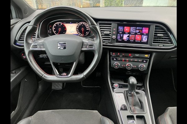 Seat León ST 1.5 TSI FR Ultimate Edition Black Sky | Trekhaak | Camera | NAP Seat León ST 1.5 TSI FR Ultimate Edition Black Sky | Trekhaak | Camera | NAP