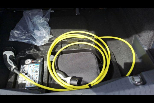 Ford Mustang Mach-E Extended Premium RWD 98 kWh 294pk | Technology Pack Plus | Adaptieve Cruise | 1.500kg Trekgewicht Ford Mustang Mach-E Extended Premium RWD 98 kWh 294pk | Technology Pack Plus | Adaptieve Cruise | 1.500kg Trekgewicht