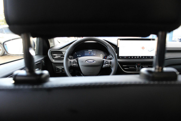 Ford Kuga 2.5 PHEV Active X 243pk | Driver Assistance Pack | Winterpack | Technology Pack | Panoramadak | All Season banden