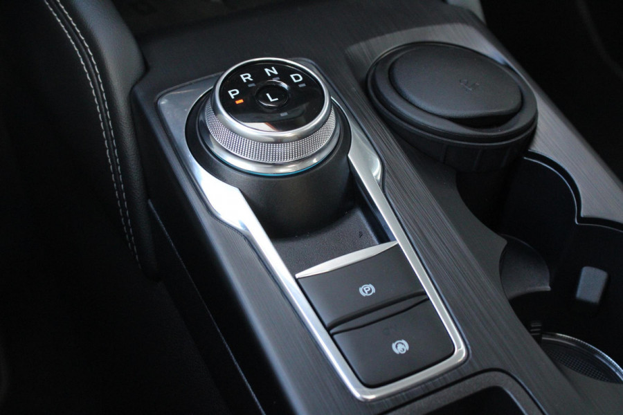 Ford Kuga 2.5 PHEV Active X 243pk | Driver Assistance Pack | Winterpack | Technology Pack | Panoramadak | All Season banden