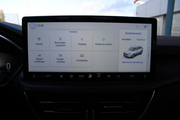 Ford Kuga 2.5 PHEV Active X 243pk | Driver Assistance Pack | Winterpack | Technology Pack | Panoramadak | All Season banden