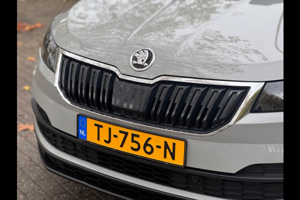 Škoda Karoq 1.0 TSI Pano Navi Apple CarPlay Cruise Nardogrey Boekjes Dealeronderhouden Nieuwe APK