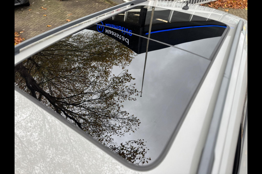 Škoda Karoq 1.0 TSI Pano Navi Apple CarPlay Cruise Nardogrey Boekjes Dealeronderhouden Nieuwe APK