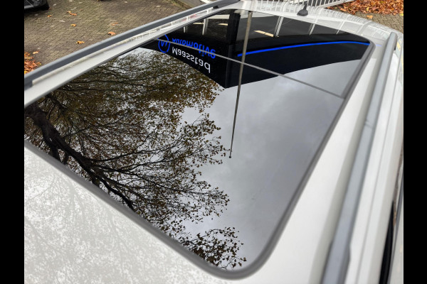 Škoda Karoq 1.0 TSI Pano Navi Apple CarPlay Cruise Nardogrey Boekjes Dealeronderhouden Nieuwe APK