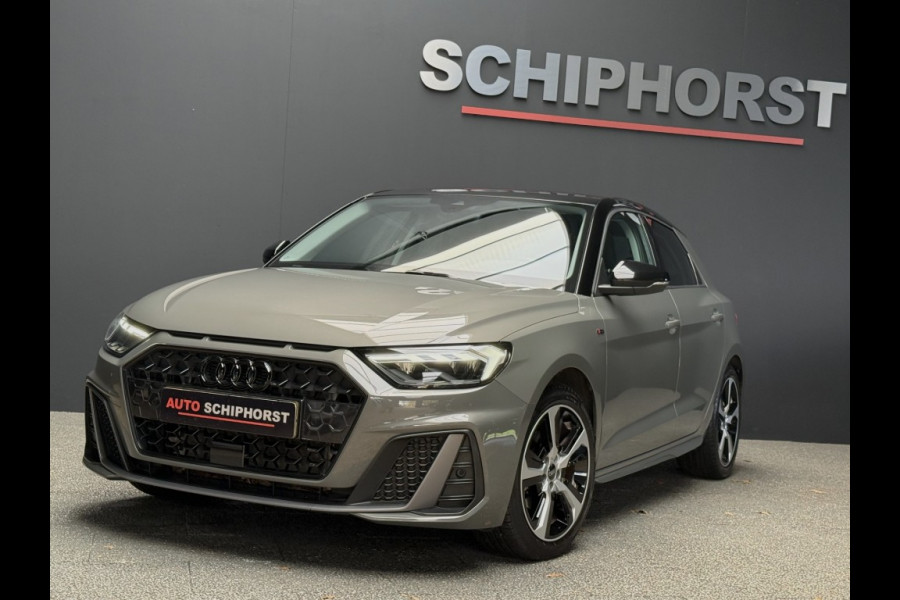 Audi A1 Sportback 30 TFSI 110pk S-line chronos grijs/zwart dak/carplay Audi A1 Sportback 30 TFSI 110pk S-line chronos grijs/zwart dak/carplay