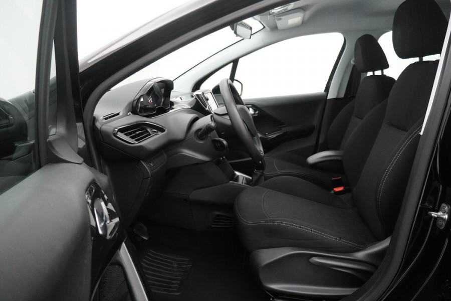 Peugeot 208 BWJ 2019 / 82 PK 1.2 Active | | AIRCO | NAVI | CRUISE | PDC | ELEKTRISCH PAKKET Peugeot 208 BWJ 2019 / 82 PK 1.2 Active | | AIRCO | NAVI | CRUISE | PDC | ELEKTRISCH PAKKET
