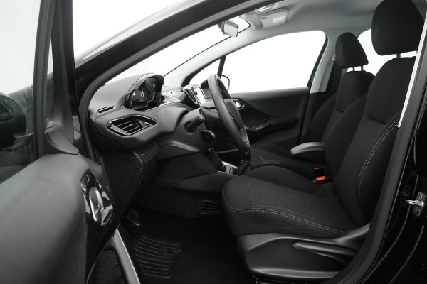 Peugeot 208 BWJ 2019 / 82 PK 1.2 Active | | AIRCO | NAVI | CRUISE | PDC | ELEKTRISCH PAKKET Peugeot 208 BWJ 2019 / 82 PK 1.2 Active | | AIRCO | NAVI | CRUISE | PDC | ELEKTRISCH PAKKET