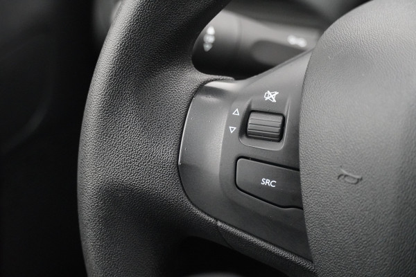 Peugeot 208 BWJ 2019 / 82 PK 1.2 Active | | AIRCO | NAVI | CRUISE | PDC | ELEKTRISCH PAKKET Peugeot 208 BWJ 2019 / 82 PK 1.2 Active | | AIRCO | NAVI | CRUISE | PDC | ELEKTRISCH PAKKET