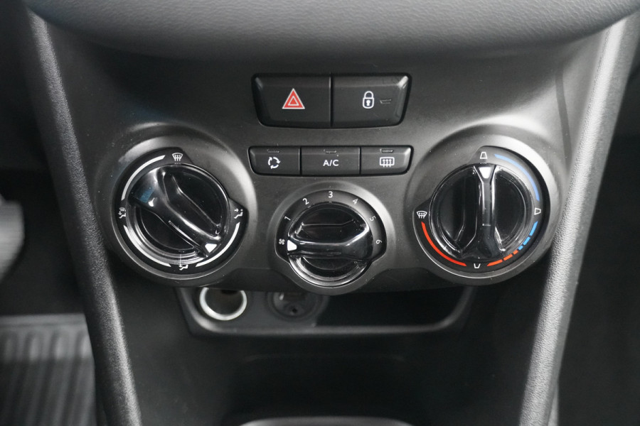 Peugeot 208 BWJ 2019 / 82 PK 1.2 Active | | AIRCO | NAVI | CRUISE | PDC | ELEKTRISCH PAKKET Peugeot 208 BWJ 2019 / 82 PK 1.2 Active | | AIRCO | NAVI | CRUISE | PDC | ELEKTRISCH PAKKET