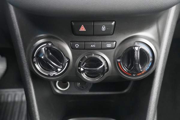 Peugeot 208 BWJ 2019 / 82 PK 1.2 Active | | AIRCO | NAVI | CRUISE | PDC | ELEKTRISCH PAKKET Peugeot 208 BWJ 2019 / 82 PK 1.2 Active | | AIRCO | NAVI | CRUISE | PDC | ELEKTRISCH PAKKET