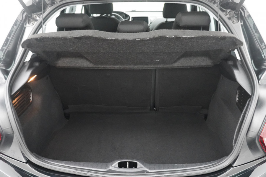 Peugeot 208 BWJ 2019 / 82 PK 1.2 Active | | AIRCO | NAVI | CRUISE | PDC | ELEKTRISCH PAKKET Peugeot 208 BWJ 2019 / 82 PK 1.2 Active | | AIRCO | NAVI | CRUISE | PDC | ELEKTRISCH PAKKET