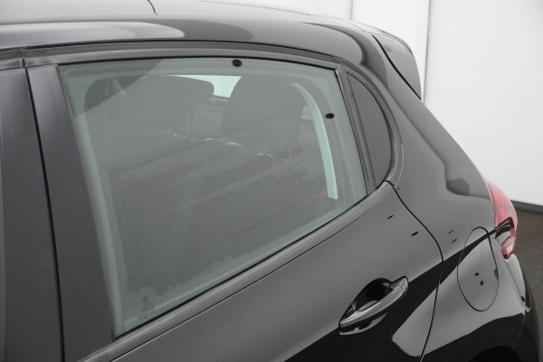 Peugeot 208 BWJ 2019 / 82 PK 1.2 Active | | AIRCO | NAVI | CRUISE | PDC | ELEKTRISCH PAKKET Peugeot 208 BWJ 2019 / 82 PK 1.2 Active | | AIRCO | NAVI | CRUISE | PDC | ELEKTRISCH PAKKET