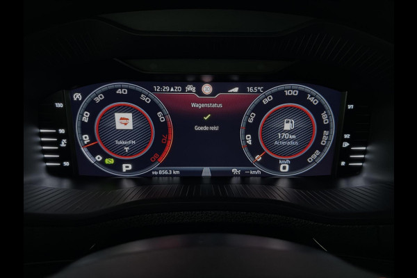 Škoda Karoq 1.5 TSI ACT Sportline Pano ACC Sfeer Canton Trekh. NAP Škoda Karoq 1.5 TSI ACT Sportline Pano ACC Sfeer Canton Trekh. NAP