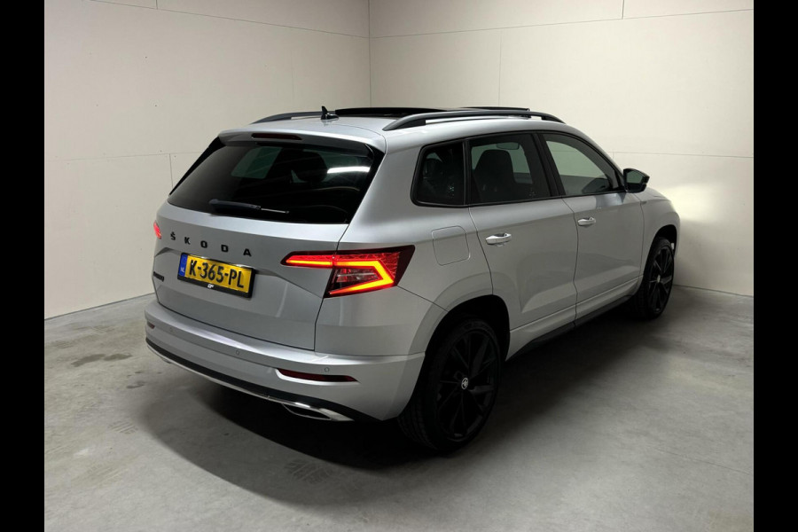 Škoda Karoq 1.5 TSI ACT Sportline Pano ACC Sfeer Canton Trekh. NAP Škoda Karoq 1.5 TSI ACT Sportline Pano ACC Sfeer Canton Trekh. NAP