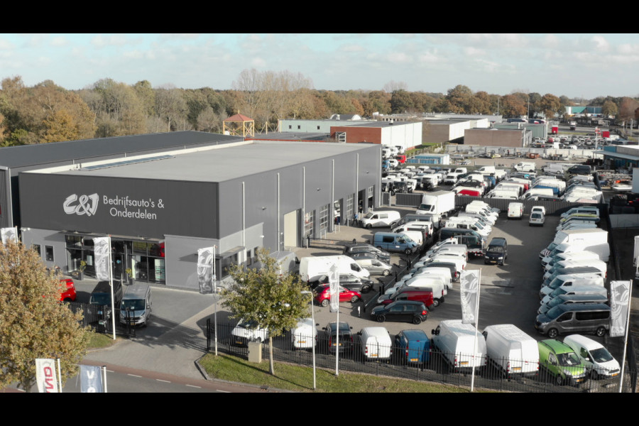 Mercedes-Benz Vito 114 CDI Lang luxe bomvol 214 pk led navi amg pakket leer Mercedes-Benz Vito 114 CDI Lang luxe bomvol 214 pk led navi amg pakket leer