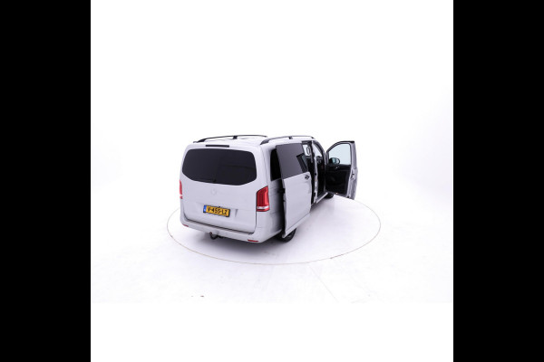 Mercedes-Benz Vito 114 CDI Lang luxe bomvol 214 pk led navi amg pakket leer Mercedes-Benz Vito 114 CDI Lang luxe bomvol 214 pk led navi amg pakket leer