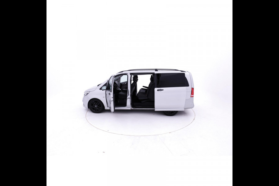 Mercedes-Benz Vito 114 CDI Lang luxe bomvol 214 pk led navi amg pakket leer Mercedes-Benz Vito 114 CDI Lang luxe bomvol 214 pk led navi amg pakket leer