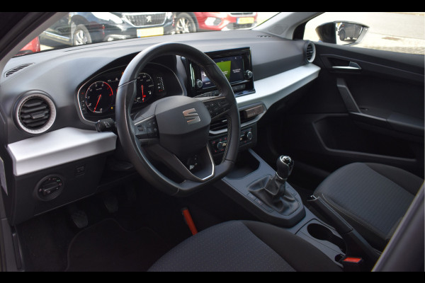 Seat Ibiza 1.0 EcoTSI Style Business Connect / Parkeersensoren / Carplay / Airco / Cruise control