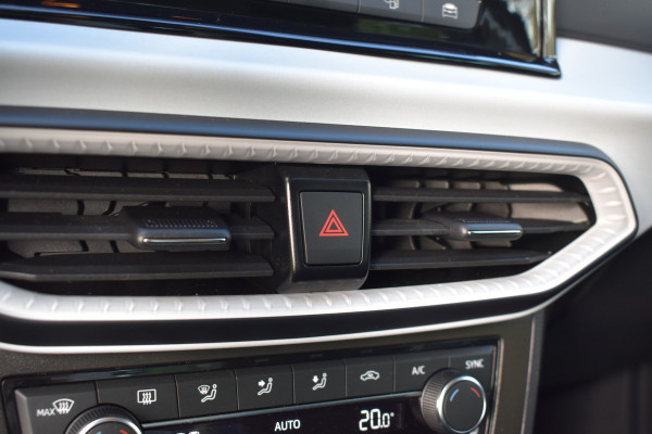 Seat Ibiza 1.0 EcoTSI Style Business Connect / Parkeersensoren / Carplay / Airco / Cruise control