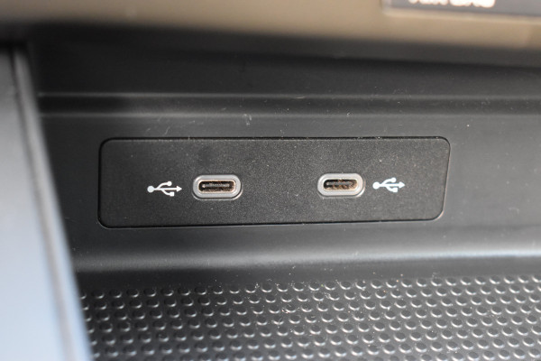 Seat Ibiza 1.0 EcoTSI Style Business Connect / Parkeersensoren / Carplay / Airco / Cruise control