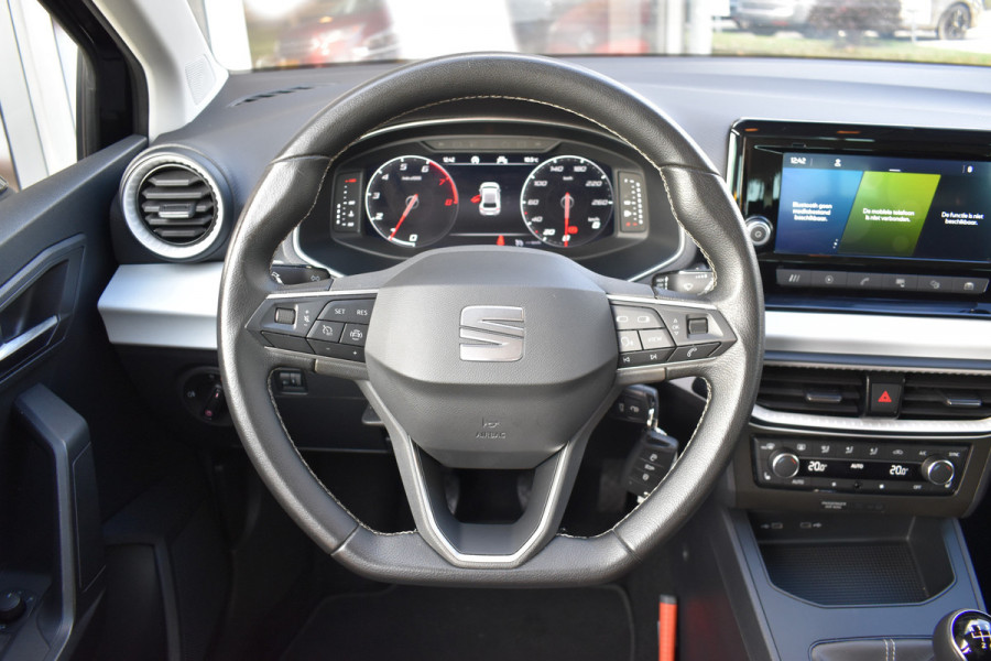 Seat Ibiza 1.0 EcoTSI Style Business Connect / Parkeersensoren / Carplay / Airco / Cruise control