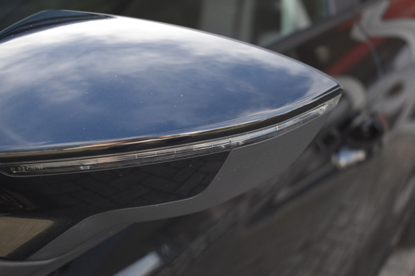 Seat Ibiza 1.0 EcoTSI Style Business Connect / Parkeersensoren / Carplay / Airco / Cruise control